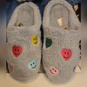 Cozy Gray Slippers with Colorful Heart Smiles